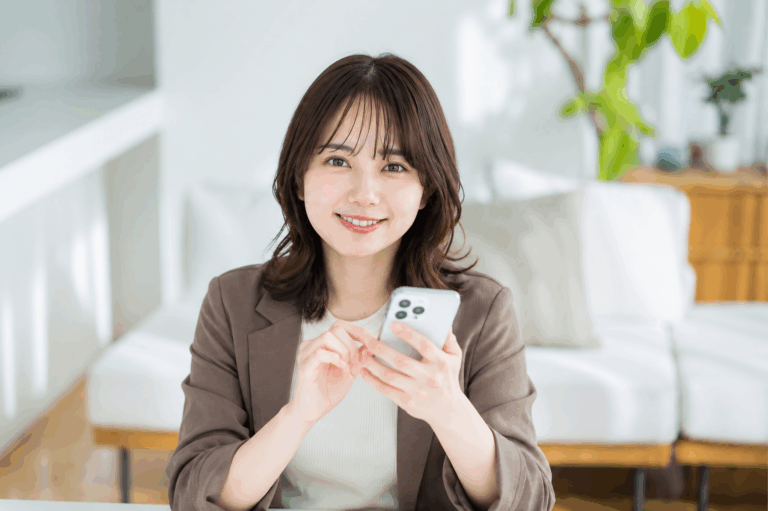 セラミック治療で歯茎の見え方を改善〜美しいスマイルラインへ〜